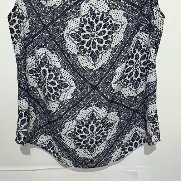 Soho New York & Company Women's Black White Paisley Zip Sleeveless Blouse XL - Picture 8 of 11